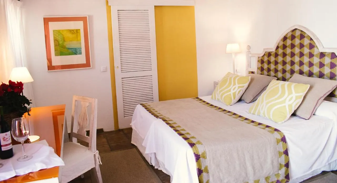 Hotel Cortijo Del Arte - Caminito Del Rey Pizarra